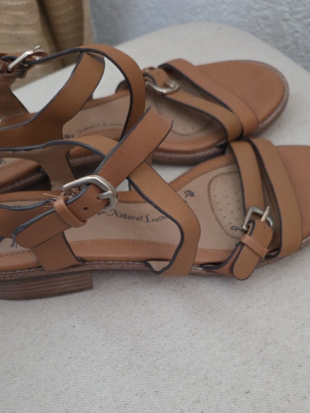 Women's Tan Leather Strappy Sandals 7.5 by SOFFT - Picture 4 of 5